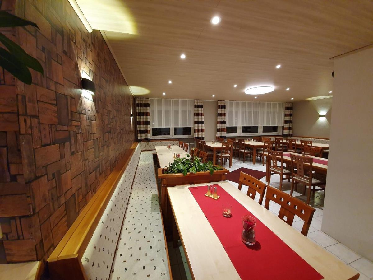 Geroldsgrun Gasthof Zum Goldenen Hirschen酒店 外观 照片
