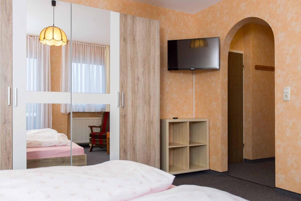 Geroldsgrun Gasthof Zum Goldenen Hirschen酒店 外观 照片